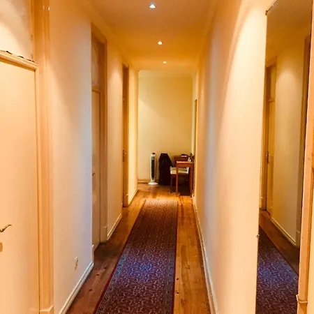 Lisbangla Guest house